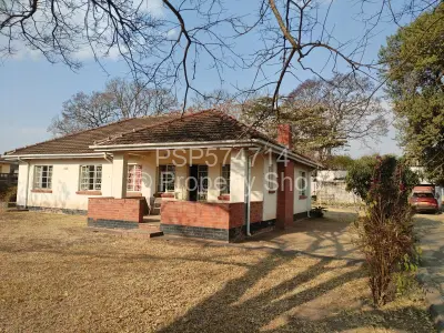 House For Sale in Avondale West