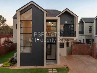 Flat/Apartment For Rent in Helensvale