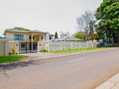 House For Rent in Borrowdale Brooke