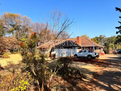 Commercial Stand For Sale in Belgravia