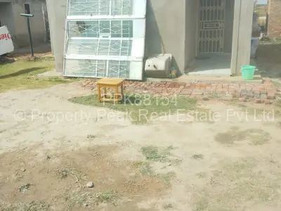 House For Sale in Dzivarasekwa