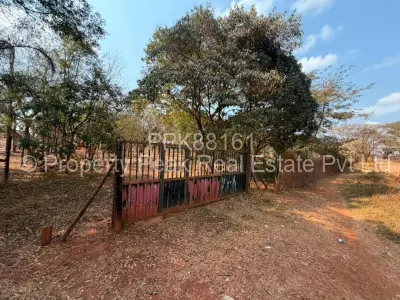 Farm/Plot For Sale in Glen Forest