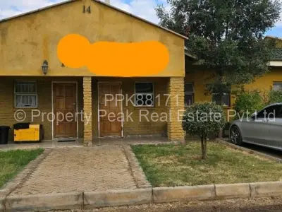 Cottage/Garden Flat For Sale in Madokero Estates