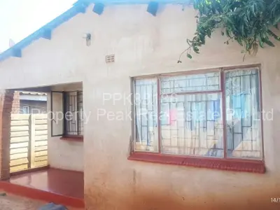 House For Sale in Dzivarasekwa