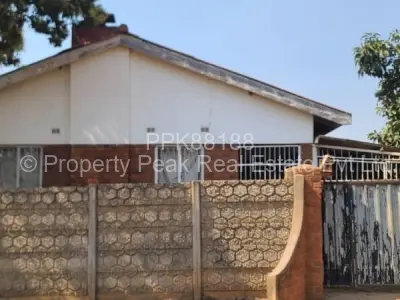 House For Sale in Dzivarasekwa