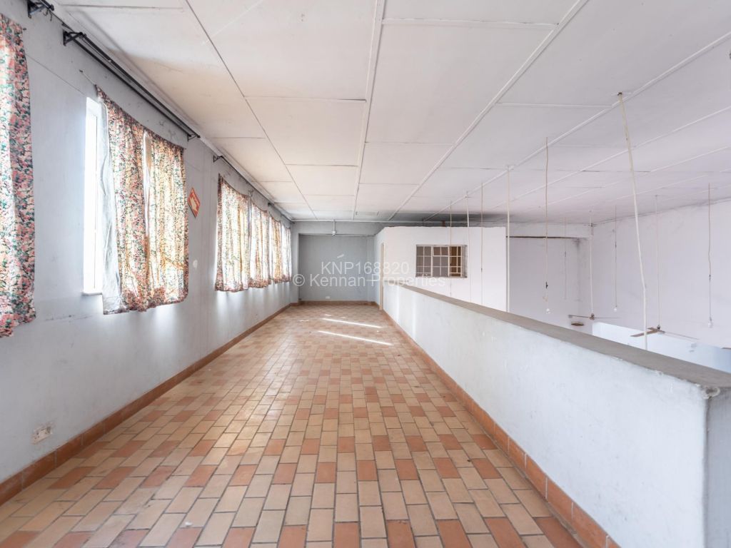 Commercial Property For Sale in Graniteside Kennan Properties