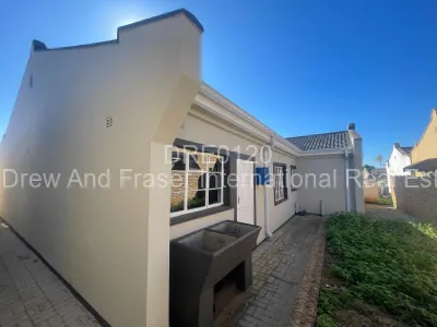Townhouse/Complex/Cluster for Sale in Bluff Hill