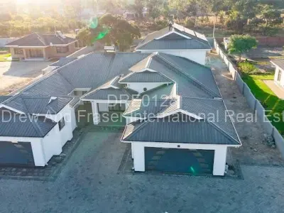 Townhouse/Complex/Cluster for Sale in Arlington