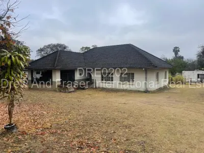 Townhouse/Complex/Cluster for Sale in Darlington