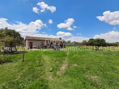 Residential Stand For Sale in Whitecliff