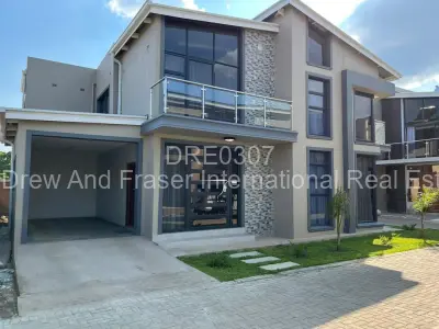 Townhouse/Cluster For Rent in Highlands