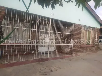 House For Sale in Budiriro