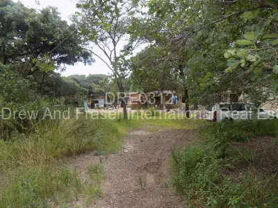 Commercial Stand For Sale in Ruwa