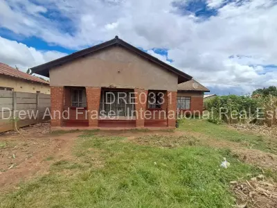 House For Sale in Budiriro