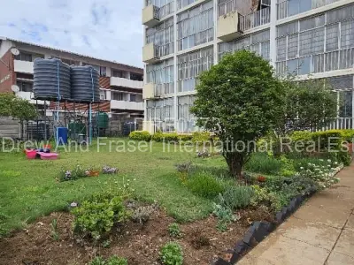 Flat/Apartment For Sale in Avenues