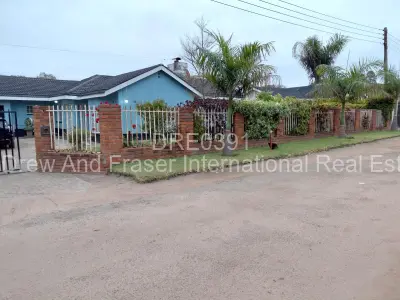 House For Sale in Greendale