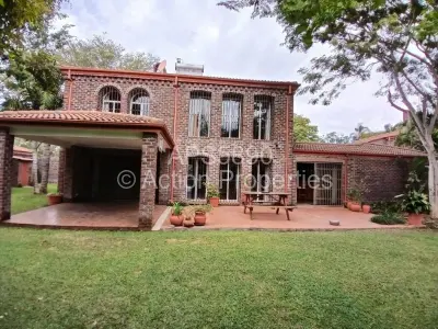 Townhouse/Complex/Cluster to Rent in Newlands