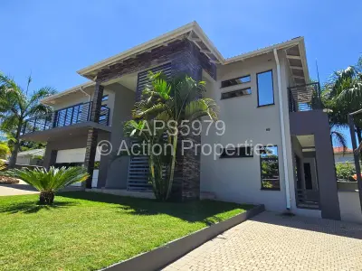 Townhouse/Cluster For Sale in Borrowdale Brooke