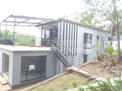House For Rent in Glen Lorne