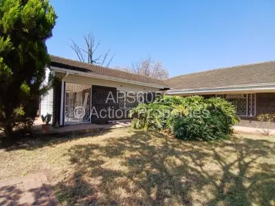 House For Rent in Avondale West