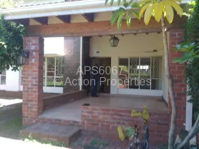 Cottage/Garden Flat For Rent in Avondale