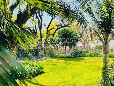 House for Sale in Suburbs