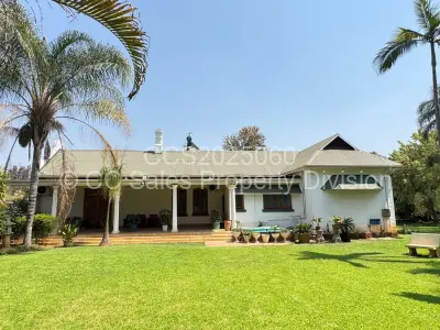 House for Sale in Suburbs