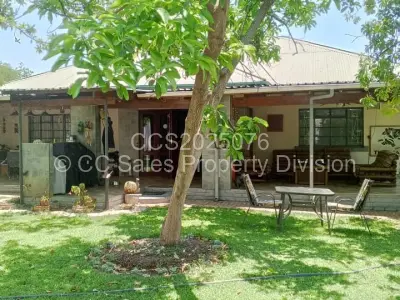 House For Sale in Hillcrest