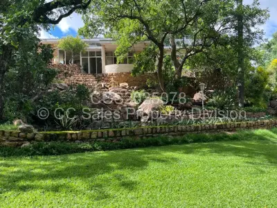 House For Sale in Burnside