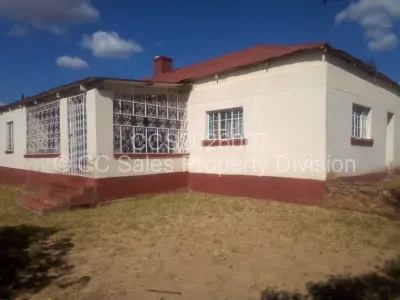 Farm/Plot For Sale in Gumtree