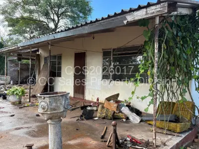 Farm/Plot For Sale in Trenance