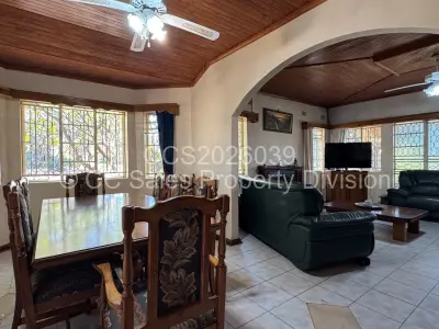 House For Sale in Burnside