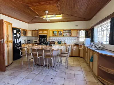 House For Sale in Burnside