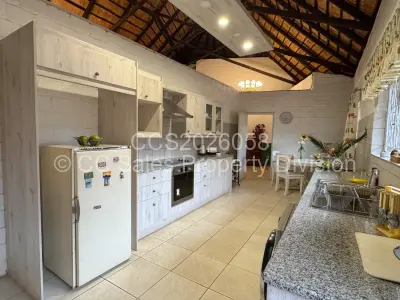 House For Sale in Burnside