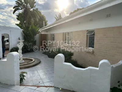 House to Rent in Ruwa