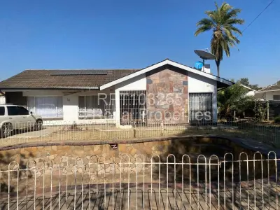 House For Sale in Sunridge