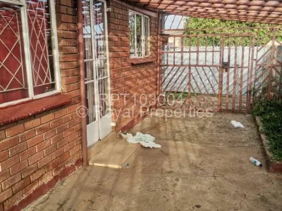 House for Sale in Mufakose