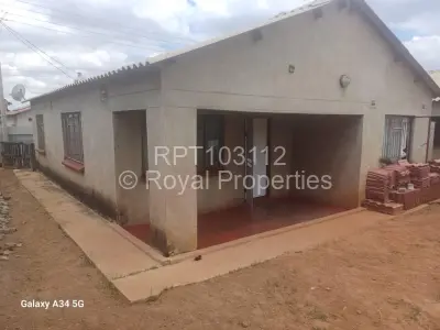 House For Sale in Budiriro