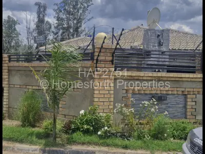 House For Sale in Glaudina