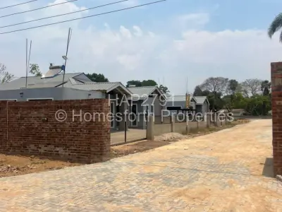 Townhouse/Cluster For Sale in Hatfield