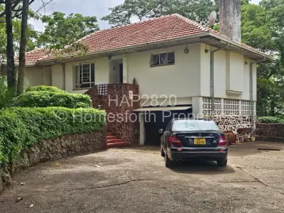 House For Sale in Avondale