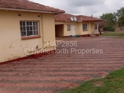 House For Sale in Waterfalls