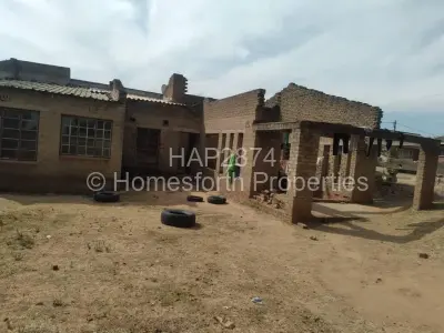 House For Sale in Westlea