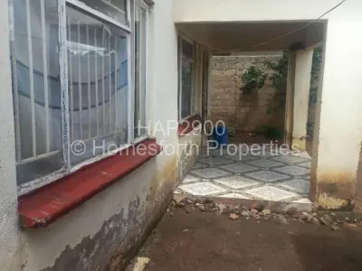 House For Sale in Chitungwiza