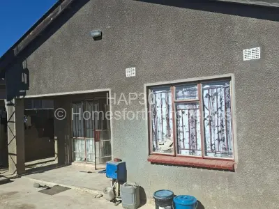 House For Sale in Chitungwiza