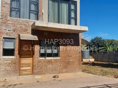 Townhouse/Cluster For Sale in Helensvale