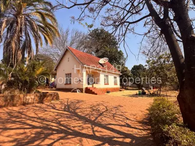 Residential Stand For Sale in Glen Lorne