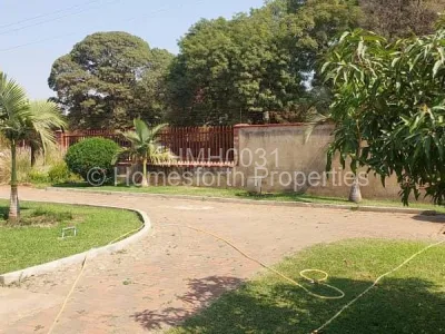 Cottage/Garden Flat for Sale in Waterfalls