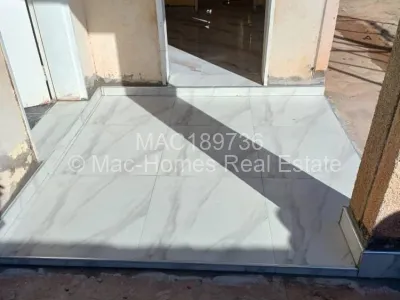 Cottage/Garden Flat to Rent in Zimre Park