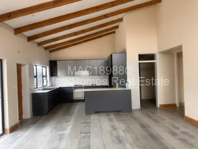 House For Sale in Bluff Hill